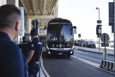 Serie A Juventus, la squadra a Milano in partenza per Melbourne
