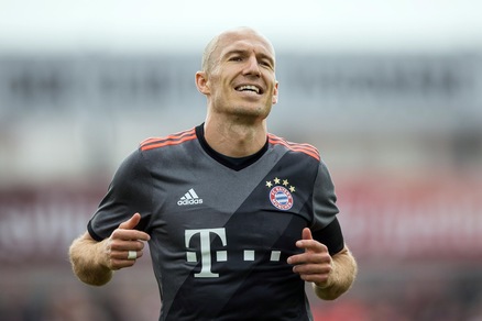 Bayern Monaco, Ancelotti perde Robben per sei settimane