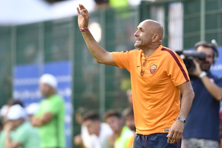 Serie A, Spalletti: «A dicembre Lazio, Milan e Juve. Un fardello per la Roma»