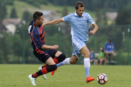 Serie A, amichevole Lazio-Brasil Team 6-0: le immagini del ritorno in campo di De Vrij