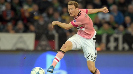 Champions League: Suarez? Messi? Florenzi? Il gol più bello è di Lichtsteiner