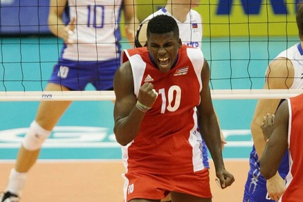 Volley: Superlega, a Latina il centrale cubano Quntana