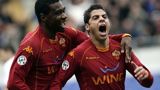 Cicinho: «Ranieri? Il peggior allenatore che abbia avuto»