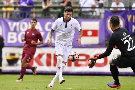 Fiorentina, 2-1 al Trapani: decide Zarate