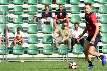 Amichevole, Genoa-Sudtirol 3-0: Ocampos show