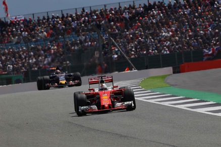 Formula 1, Gp Ungheria: Vettel, un altro successo a quota 12,00