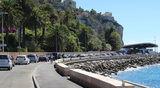 Vacanze sicure: guidare in Francia