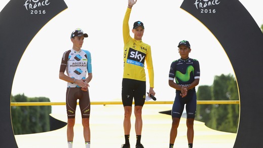 Ciclismo, Tour de France: che festa per Froome a Parigi