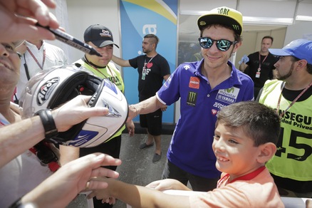 MotoGp, Rossi: «Servirebbero le comunicazioni via radio»