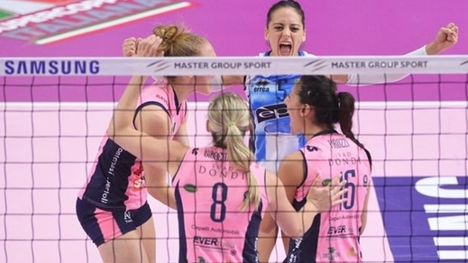 Volley: A1 Femminile, la Pomì alla “Notte rosa” di Cremona
