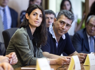 Stop alle Auto Blu e ai permessi ZTL per i consiglieri comunali di Roma