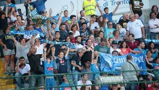 Napoli, 90 anni con Il Volo e il messaggio di Maradona