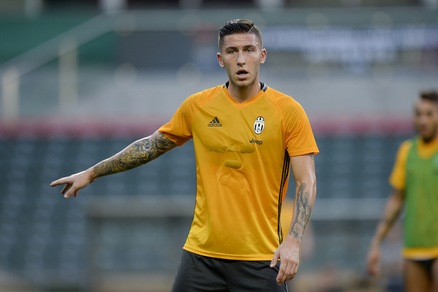 Calciomercato Bari, ufficiale: arriva Marrone dalla Juventus