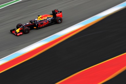 F1 Germania, Rosberg protagonista, Vettel 3° nelle FP2