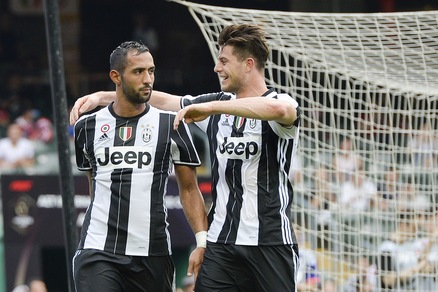 Juventus-South China 2-1: in gol Benatia e Rosseti