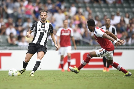 Juventus, Pjanic punta all'Europa: «Noi tra le grandi»