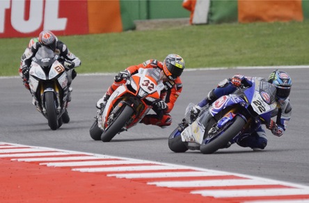 SBK Pirelli, Barbier: «Valutiamo l'uso di gomme diverse nel weekend»