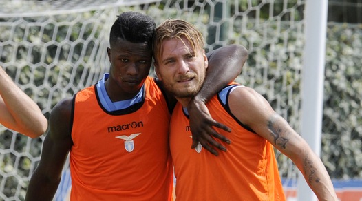 Lazio, allenamento a Formello: Immobile-Keita, che abbraccio!
