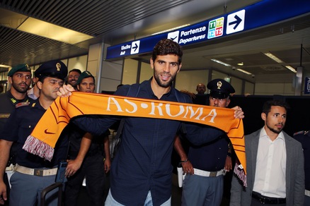 Calciomercato, tutte le trattative della giornata