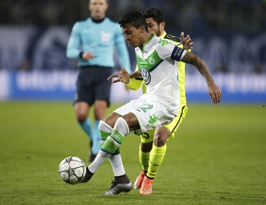 Calciomercato Juventus, pressing sul Wolfsburg per Luiz Gustavo