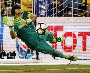 Calciomercato Barcellona: «C'è da risolvere la grana Bravo-ter Stegen»