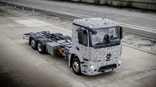 Mercedes Urban eTruck, il primo camion completamente elettrico