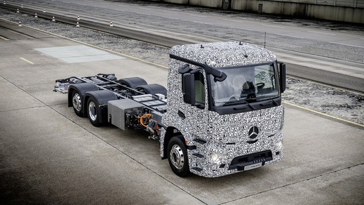 Mercedes Urban eTruck, il primo camion completamente elettrico