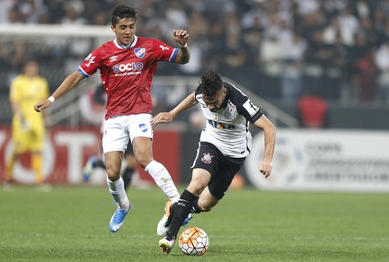 Calciomercato Torino, il Palermo non molla Henrique