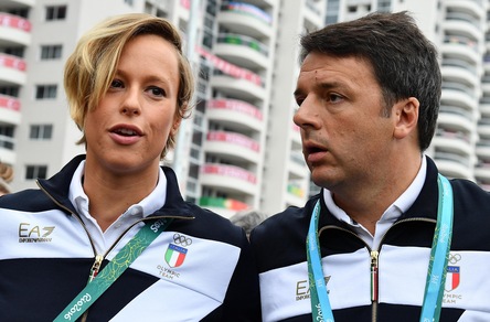 Rio 2016, Pellegrini e Renzi: eccoli alla cerimonia degli azzurri