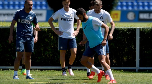 Inter: dopo il ko a Oslo, Mancini si consola con Candreva