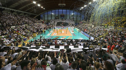 Volley: Superlega, Dura protesta della Sir Safety sulla questone del PalaEvangelisti