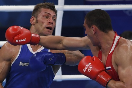 Rio, Russo furioso: «E' tutto uno schifo!». Poi litiga con Oliva