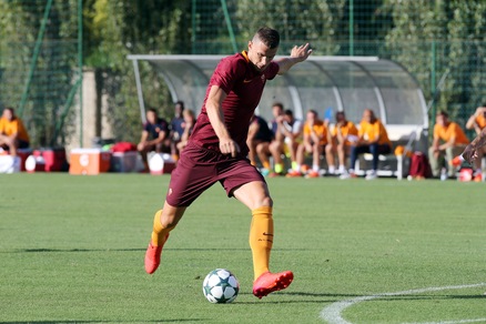 Roma-Unicusano Fondi 4-0: fa tutto Dzeko, che poker!