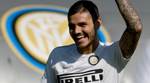 Inter, i sorrisi di Icardi e Thohir scatta foto all'allenamento