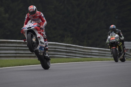 MotoGp Austria: Ducati sempre davanti, Rossi terzo