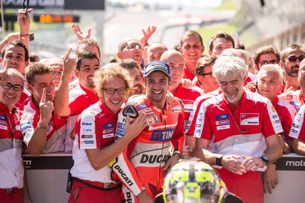 Iannone-Dovizioso, spettacolo Ducati al Gp d'Austria!