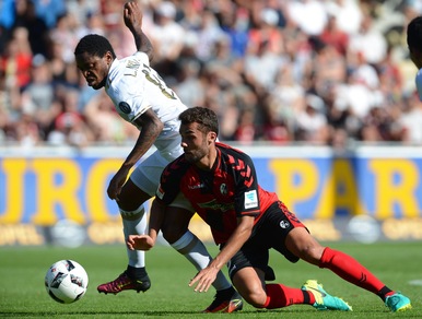 Serie A: Friburgo-Milan 0-2, sotto il segno di Luiz Adriano