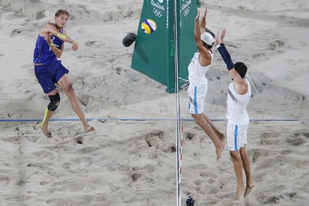 Beach Volley: Rio 2016, Nicolai-Lupo fantastici, è finale per l'oro