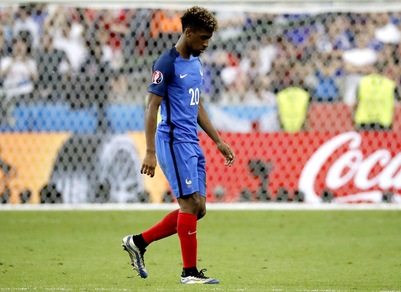 Bayern Monaco, brutto infortunio alla caviglia per Coman