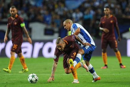 Porto-Roma, Nainggolan: «Potevamo chiudere la partita nel primo tempo»