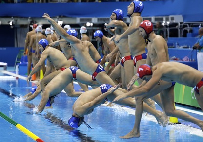 Olimpiadi, Pallanuoto: Settebello, bronzo a 2,10
