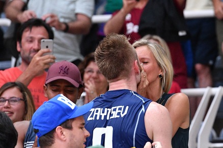 Rio: Italvolley, Zaytsev show! Poi bacia la sua Ashling in tribuna