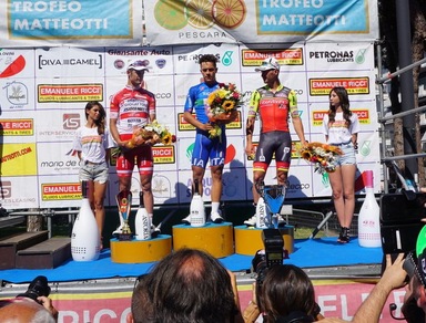 E' azzurro il Tour de l'Avenir: tappa e maglia per Albanese