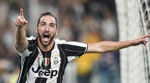 Serie A, Juventus-Fiorentina 2-1: Higuain-gol, che festa per il Pipita