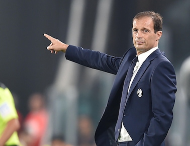 Juventus, Allegri elogia Higuain: «Gran gol, questa è la sua arte»