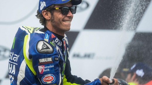MotoGp Brno, Rossi: «Da “patacca” a eroe, ci è andata bene»