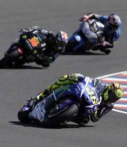 MotoGp Yamaha Tech3, Bradley Smith si frattura il femore