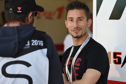 Moto: Manuel Poggiali gioca la Champions di calcio a 5