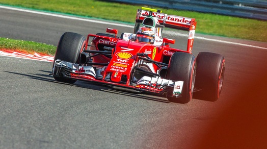 F1, Raikkonen: «Verstappen? Non si corre così»