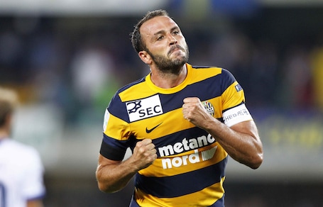 Serie B Verona, lesione Pazzini: salta la Salernitana